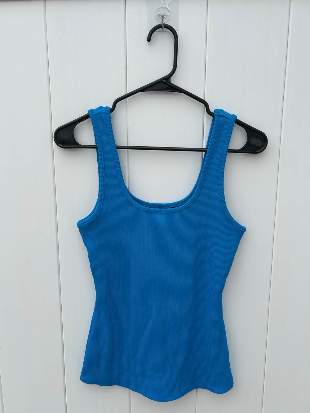 White House Black Market Electric Blue Ribbed Tank
